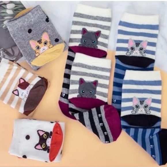 Cute Cat Quarter Crew Socks - 5 pairs - Picture 3 of 4